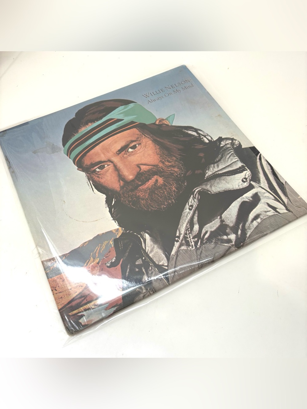 Willie Nelson LP Always On My Mind -  (EX) CLEAN  in SHRINK FC37951